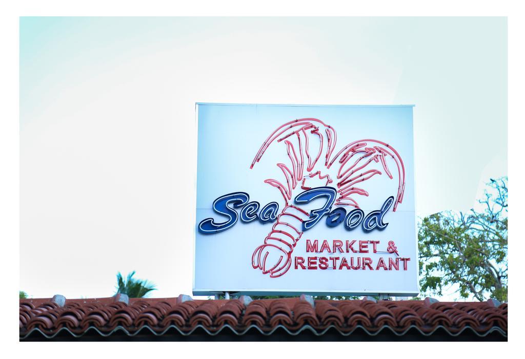 Earl'S Red Passikudah Hotel Buitenkant foto