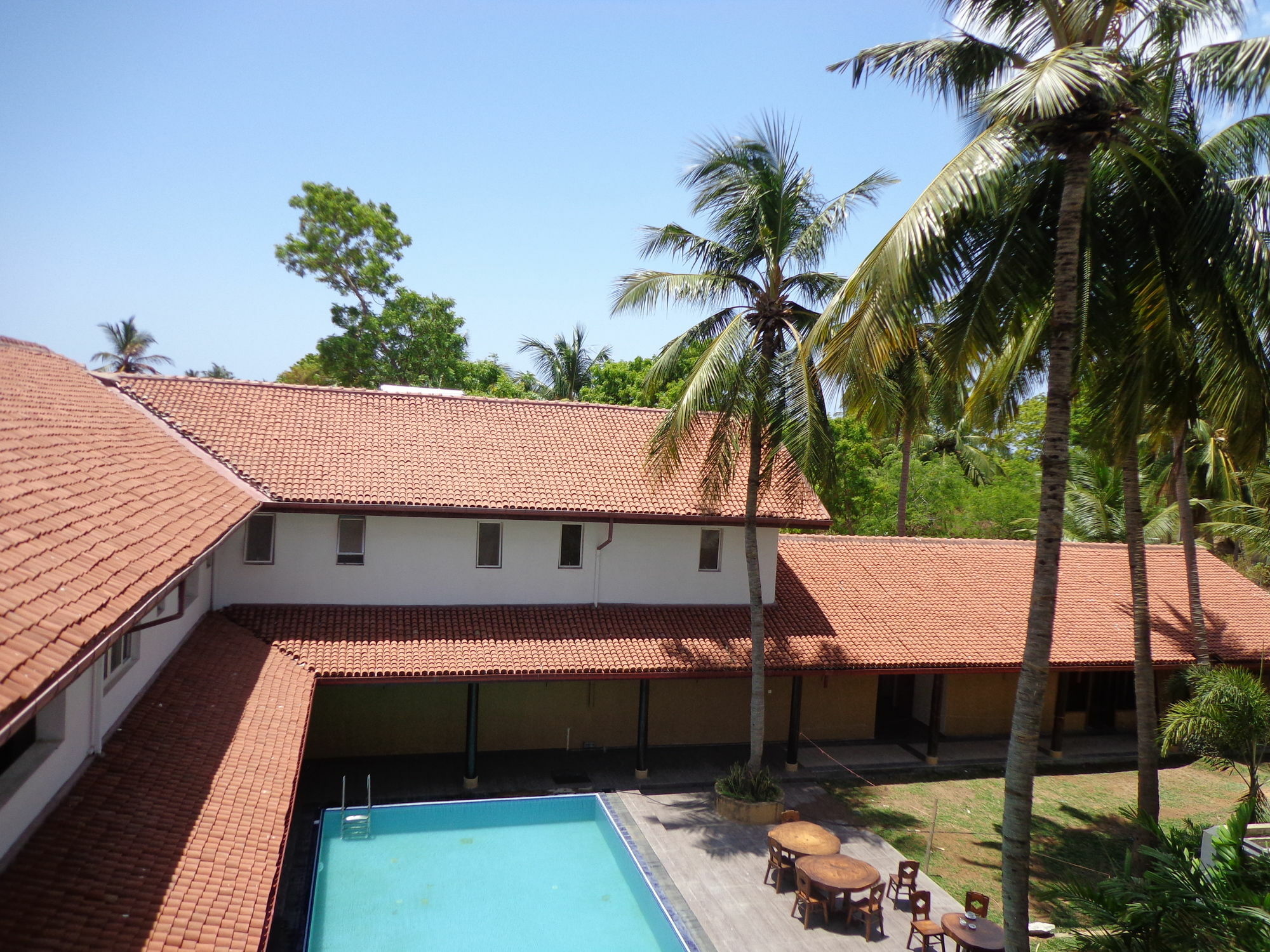 Earl'S Red Passikudah Hotel Buitenkant foto