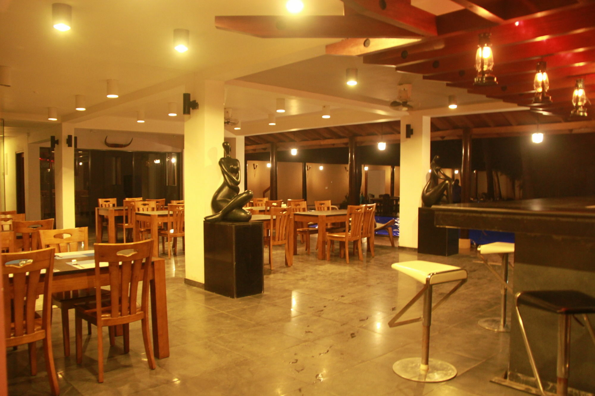 Earl'S Red Passikudah Hotel Buitenkant foto